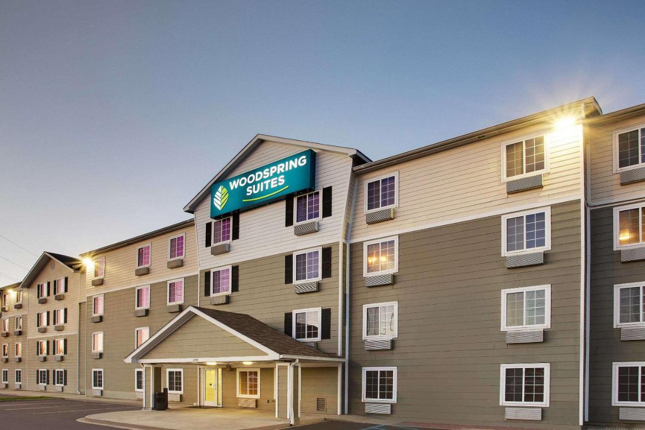 Woodspring East I-12 Hotel